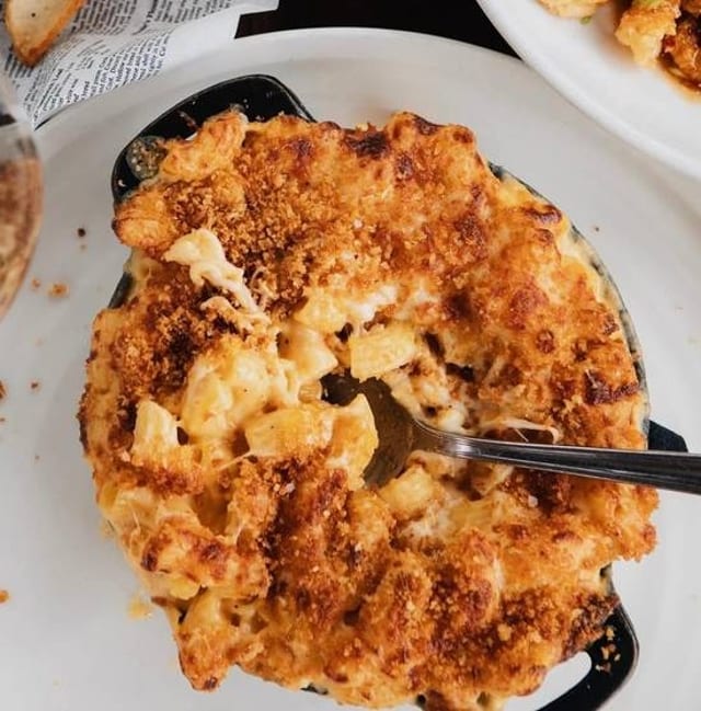 Side of Mac and Cheese.